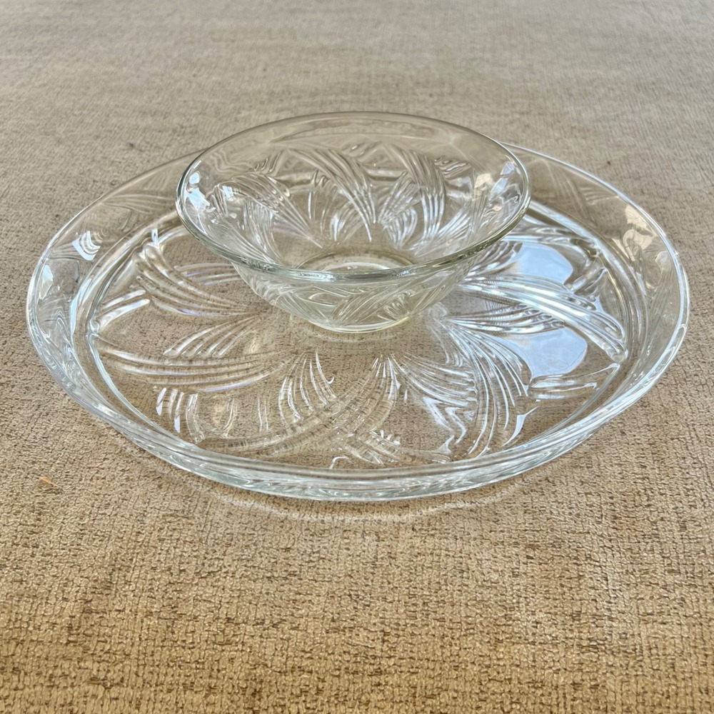 Vintage Anchor Hocking Glass Petal Pattern Chip and Dip Dish Clear Pressed Glass